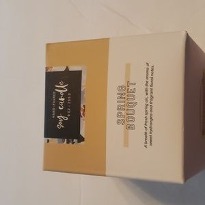 Sewing down south 9 0z candle